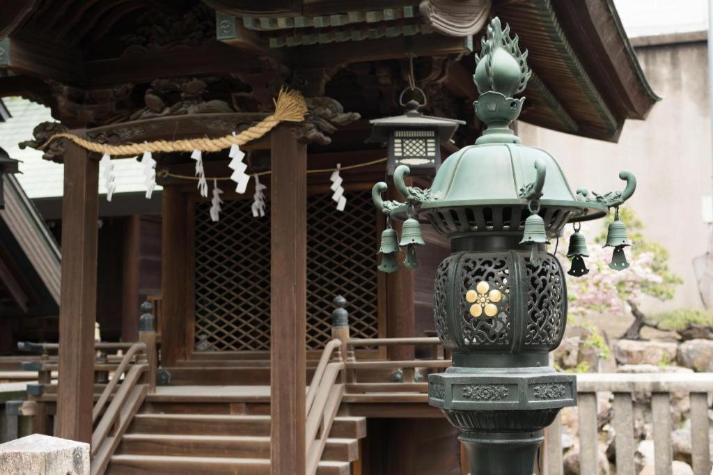 Shin Osaka Station Hotel Annex Екстер'єр фото