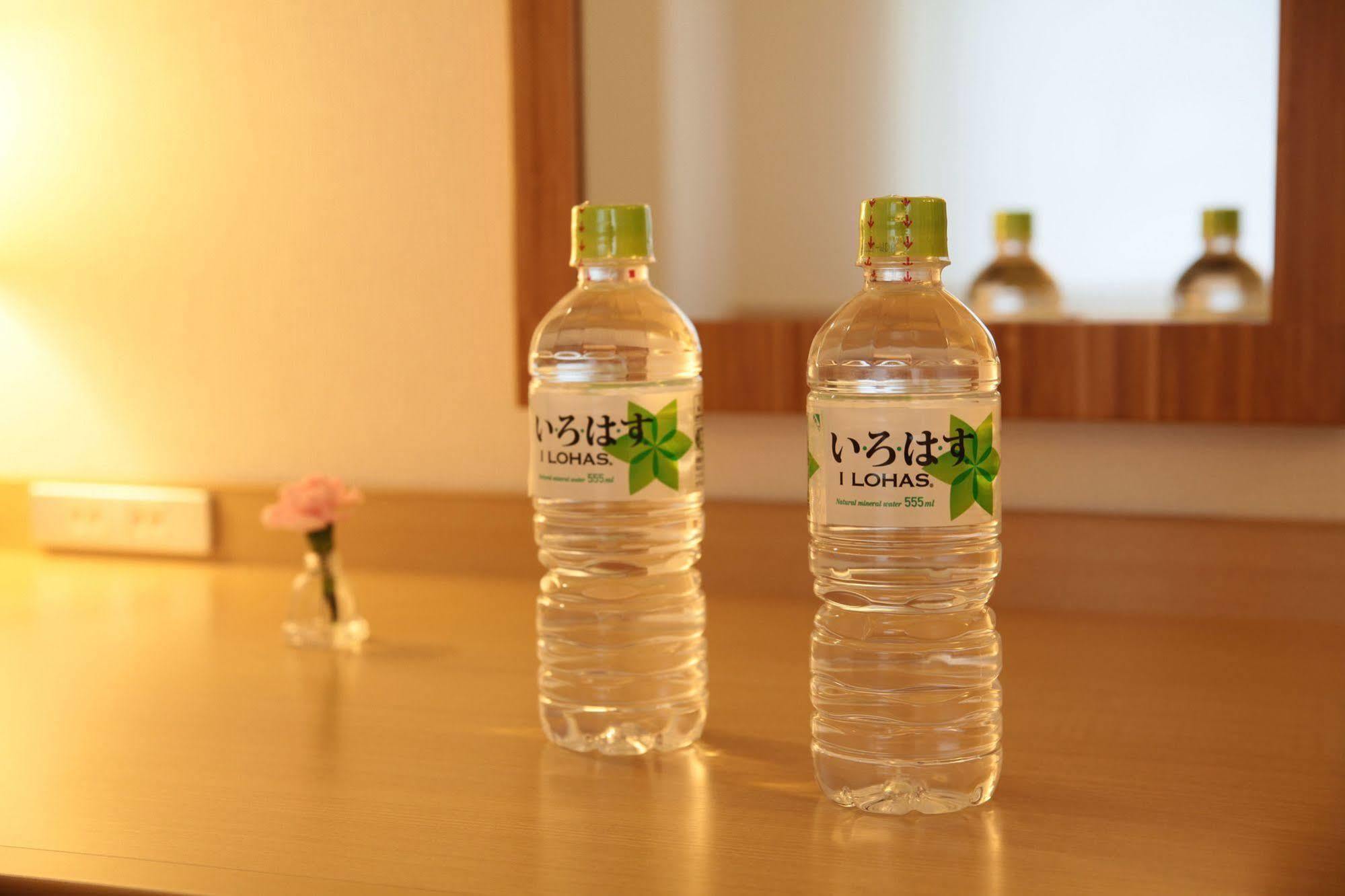 Shin Osaka Station Hotel Annex Екстер'єр фото